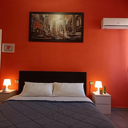 Adriatic Room 50 M Dalla Stazione Ferroviaria Di Ciampino E Dalla Navetta Aeroportuale Dış mekan fotoğraf