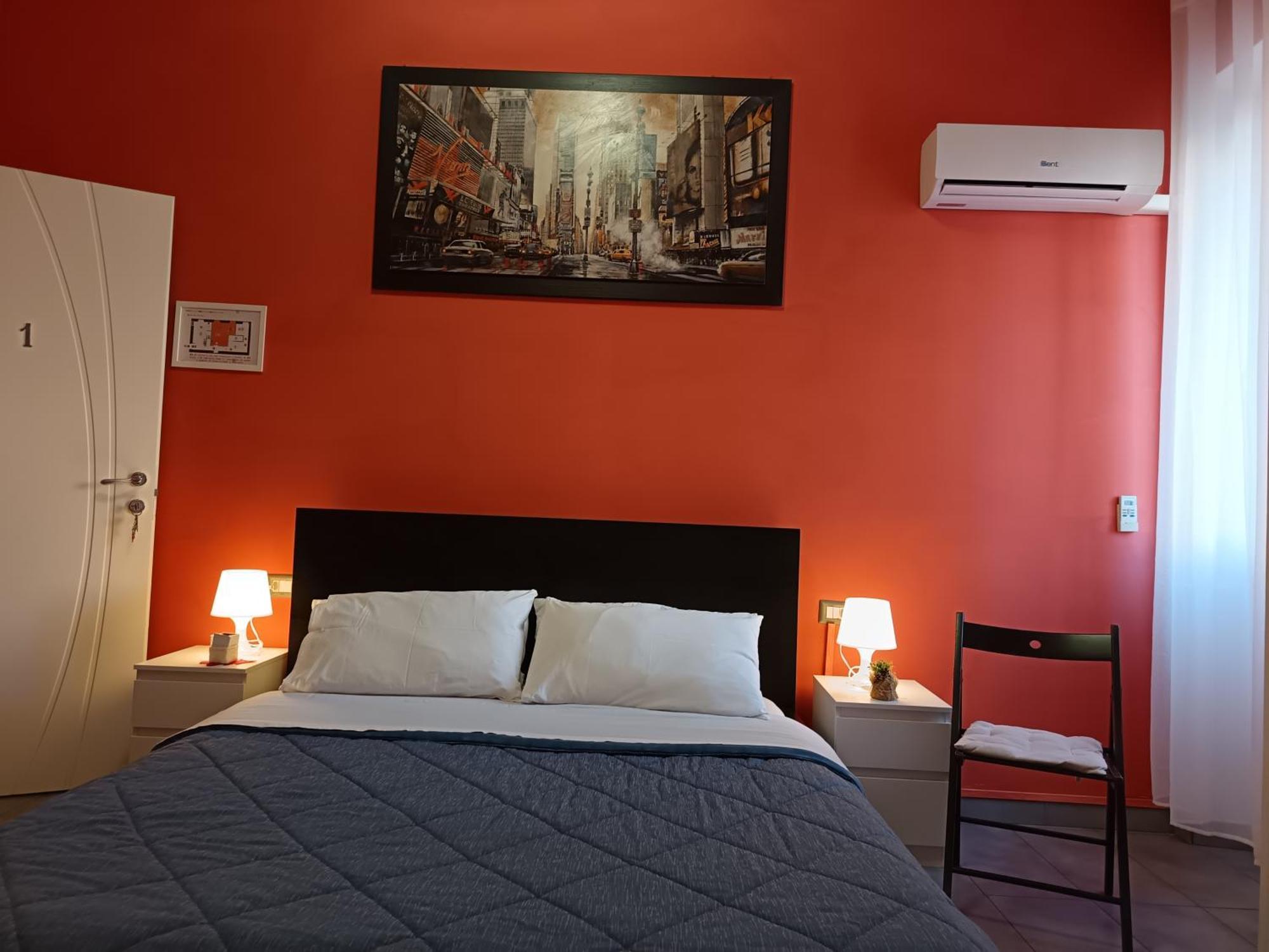 Adriatic Room 50 M Dalla Stazione Ferroviaria Di Ciampino E Dalla Navetta Aeroportuale Dış mekan fotoğraf